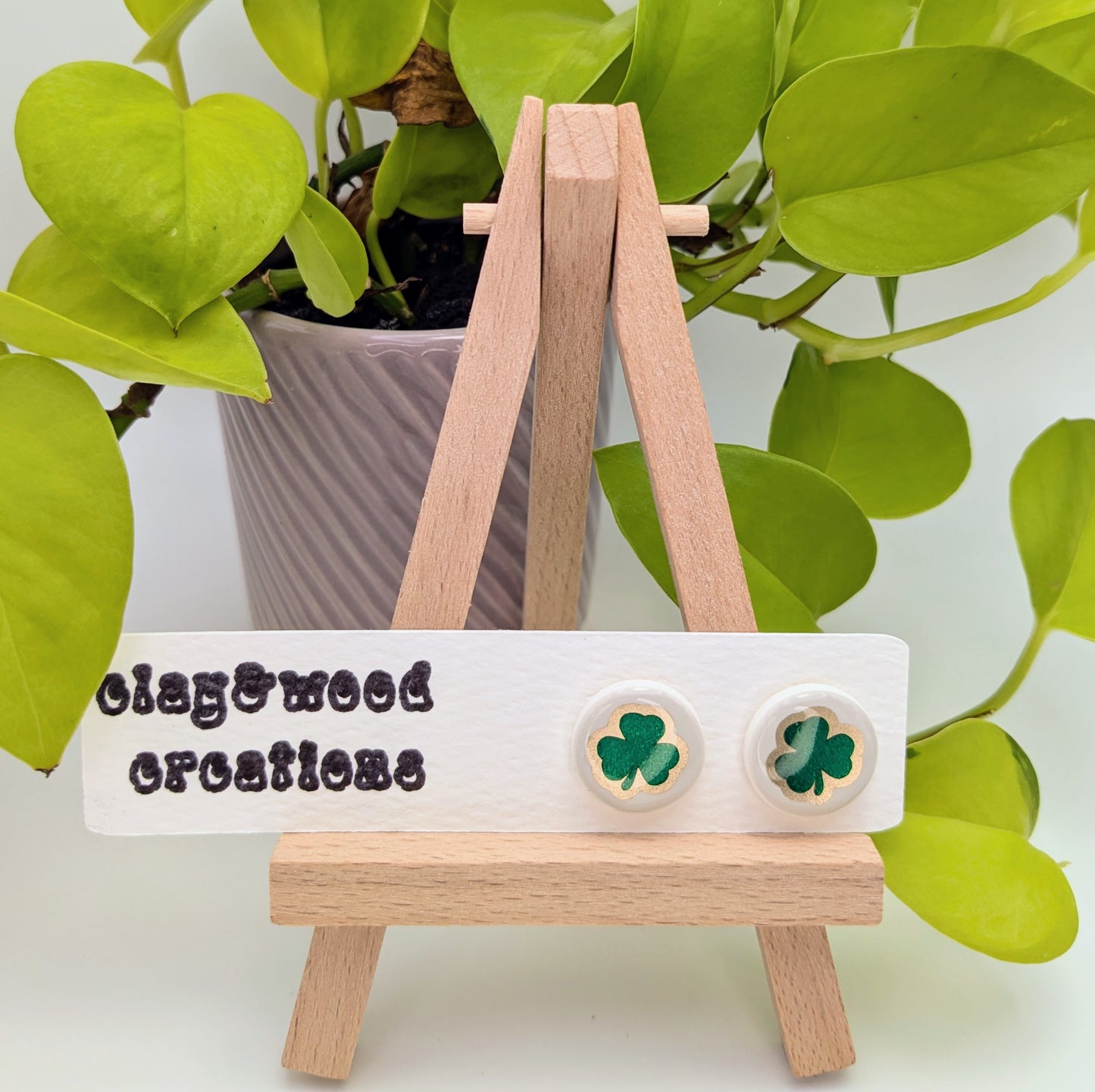 School Spirit Earrings - Customizable Shamrock & 'T' Design! 🍀🏫